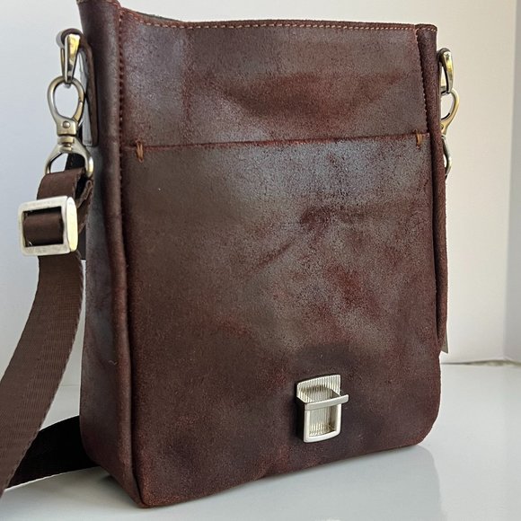DORSA Leather & Luxury Brown Crossbody Messenger Bag NEW NWT - Picture 4 of 16
